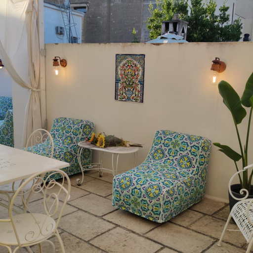 Others 2, Suite San Giovanni, Brindisi