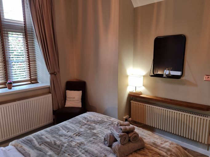 Bedroom 2, Chambers Apartment @ The Old Magistrates, Conwy
