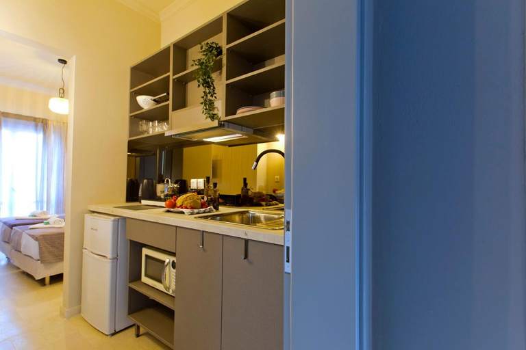 Others 4, LOC HOSPITALITY Urban Suites, Ionian Islands