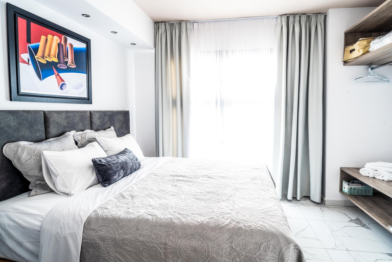 Bedroom 3, Sea & the City, Central Macedonia
