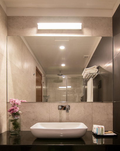 Bathroom 4, Rococo Residence, Colombo