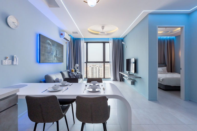 Dining Room 28
