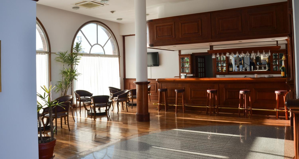 Others 5, Hotel Reviens, Pinamar