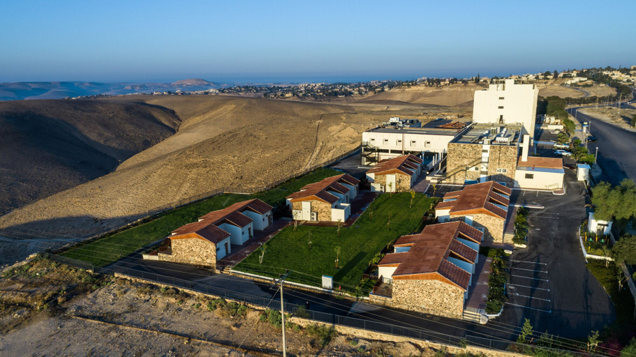 Exterior & Views 2, Roxon Desert Arad
