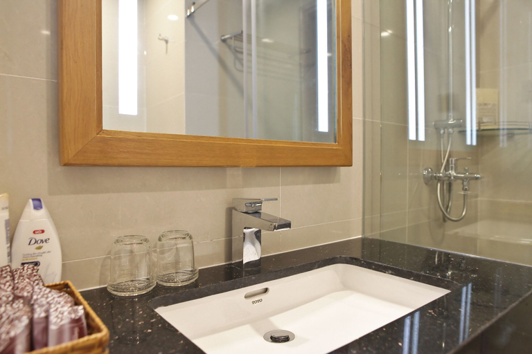 Bathroom 3, Imperial Saigon Hotel, District 7