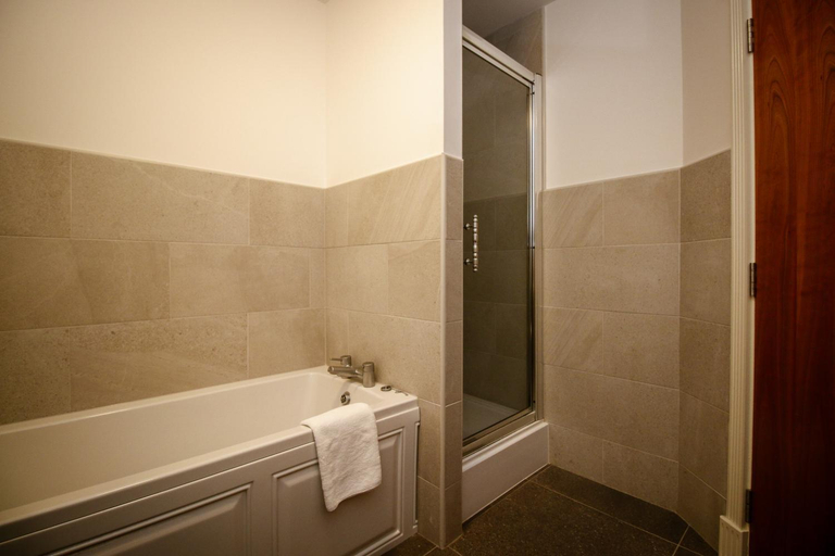 Bathroom 5, Turnberry Apartments, South Ayrshire