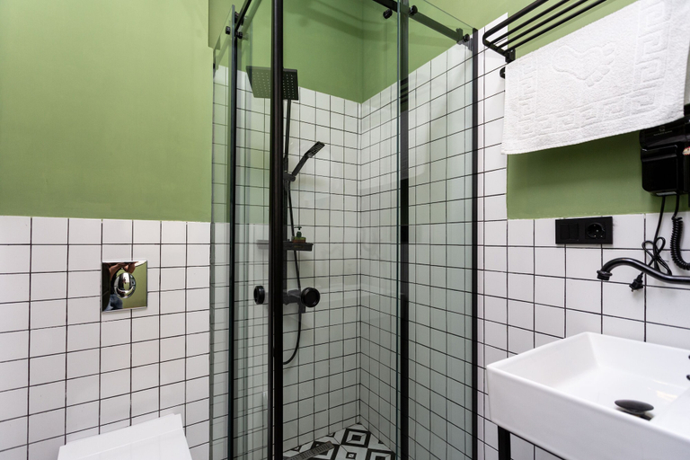 Bathroom 3, Shota Rustaveli Aparthotel, Tbilisi