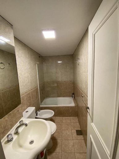 Bathroom 3, Lomas Apart Hotel, Capital
