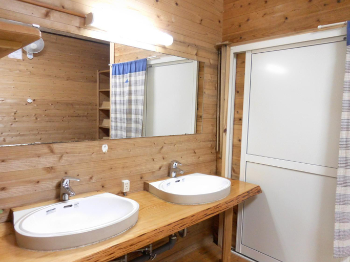 Bathroom 3, Hotel Yakushima Sanso, Yakushima