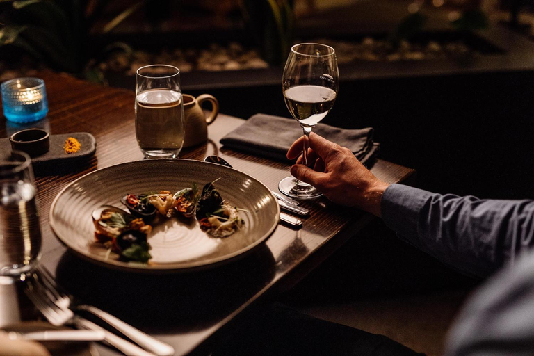 Food & Drinks 5, Freycinet Lodge, Glamorgan-Spring Bay