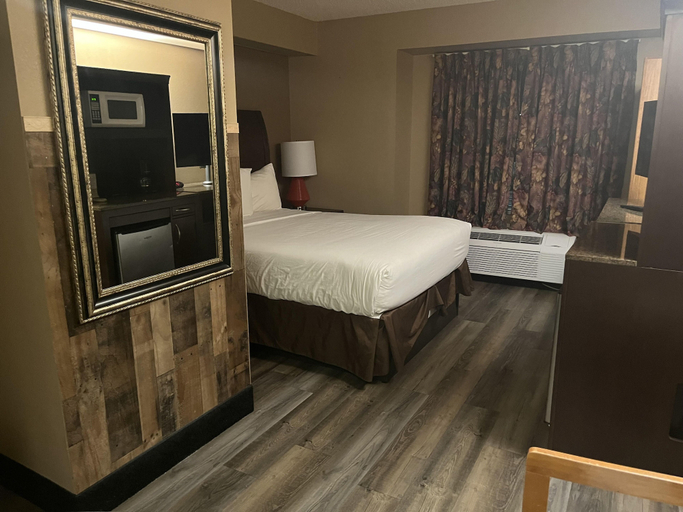 Bedroom 4, Americas Best Value Inn Kalispell, Flathead