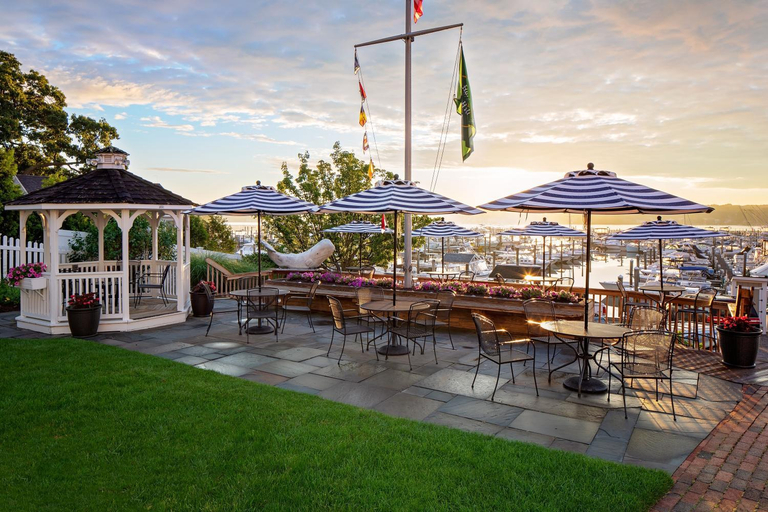 Food & Drinks 4, Inn at Harbor Hill Marina, New London