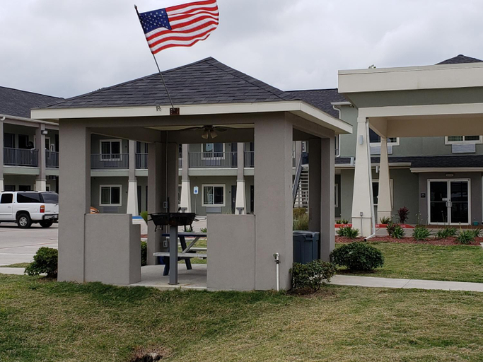 3, Scottish Inns & Suites - Crosby, Houston