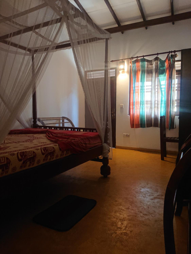 Bedroom 2, Surfing Life, Weligama