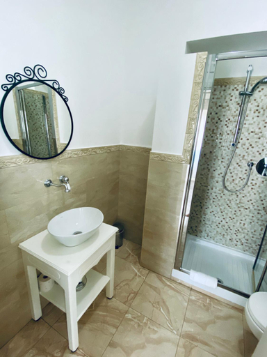 Others 5, Domus Valadier Luxury, Rome