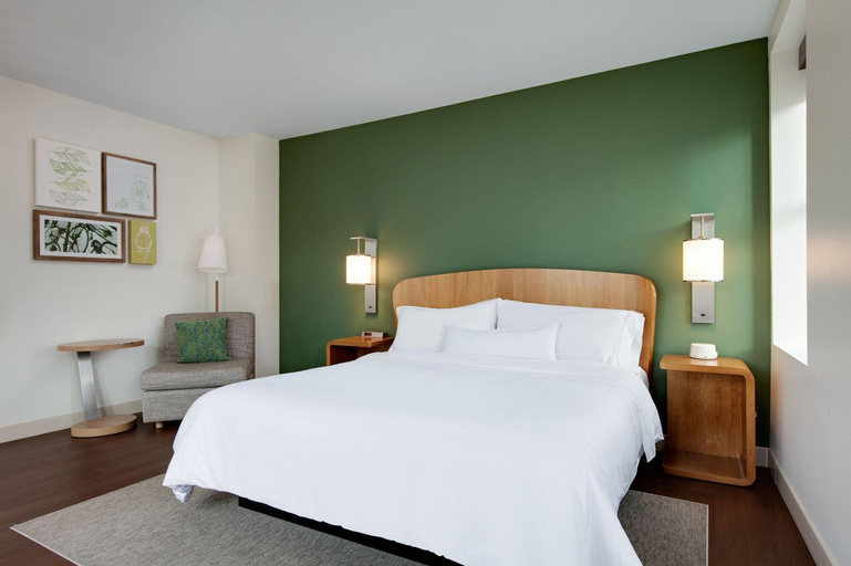 Bedroom 12
