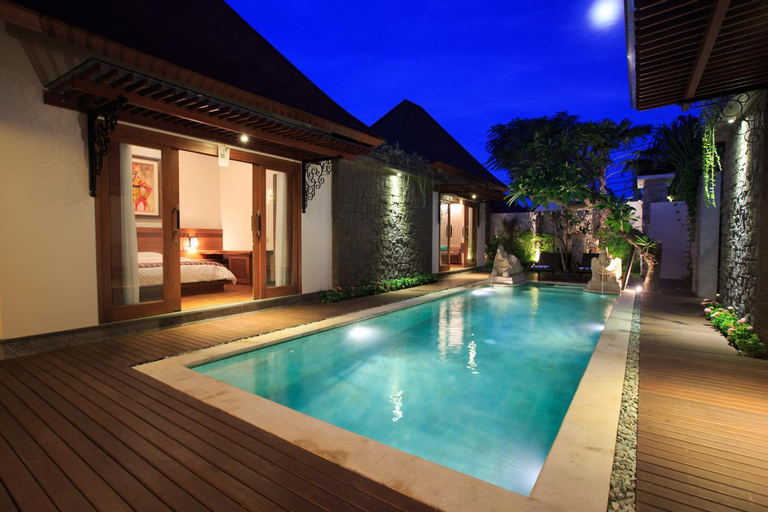 Swimming Pool 1