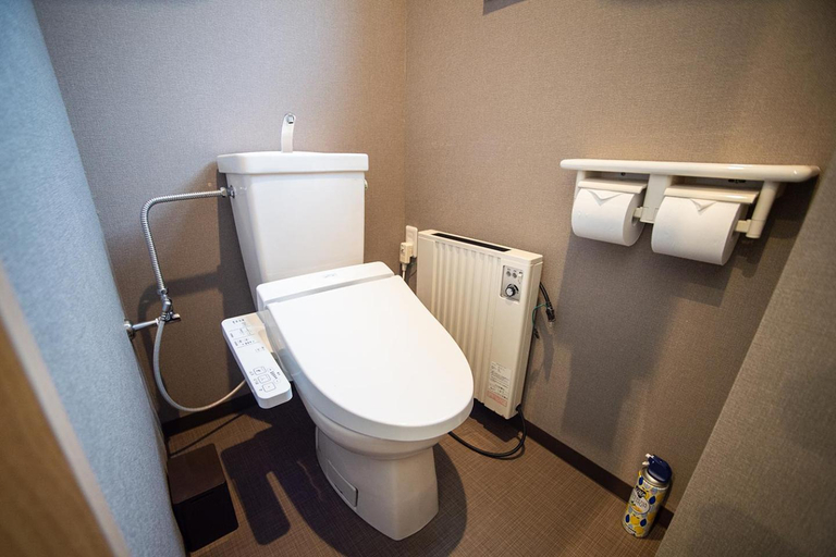 Bathroom, Guesthouse tomoeドットコム, Hakodate