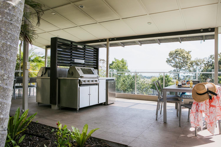 Food & Drinks, Noosa Hill Resort, Noosa - Noosa-Noosaville