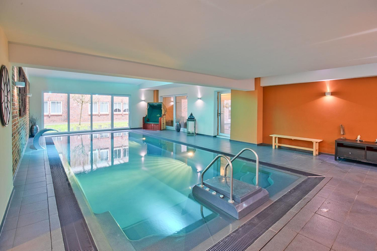 Sport & Beauty 4, Hotel Im Schutzenhof, Jever, Friesland
