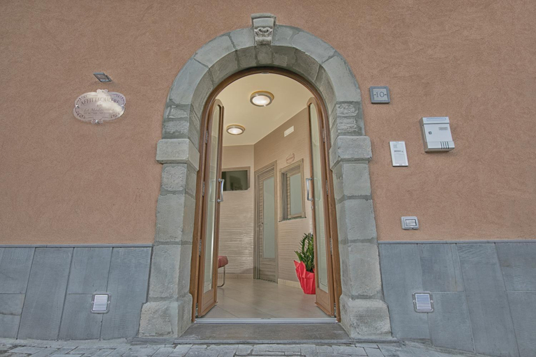 Others 5, La Madonnina, Enna