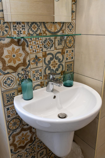 Bathroom 4, B&B alla Ferrovia, Napoli