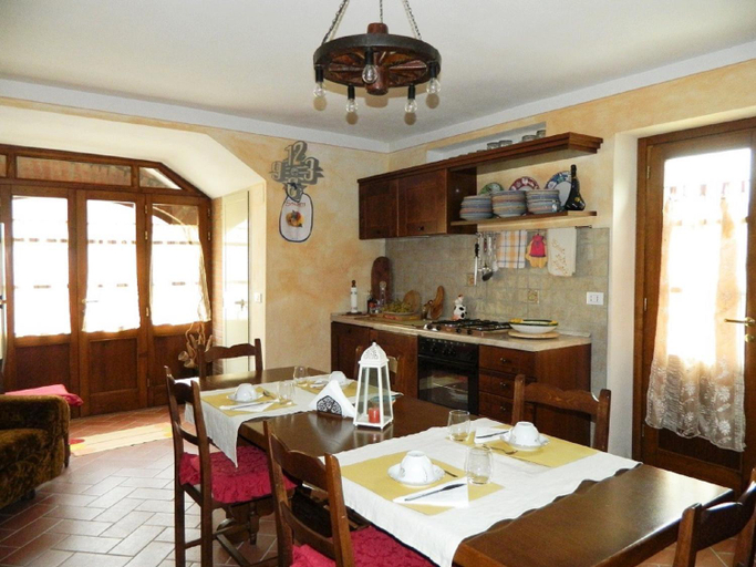 Food & Drinks 4, Francigena, Siena