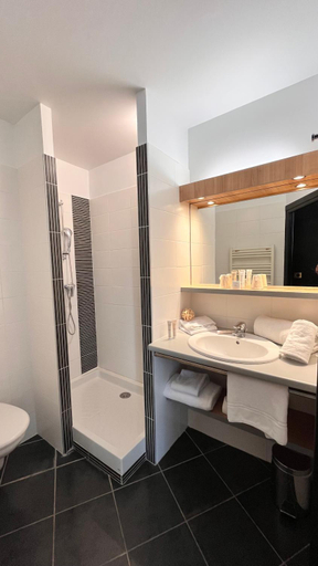 Bathroom 4, Residence Hoteliere Natureva Spa, Hérault