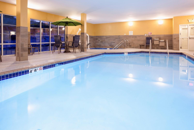 Sport & Beauty 5, GrandStay Hotel & Suites, Goodhue