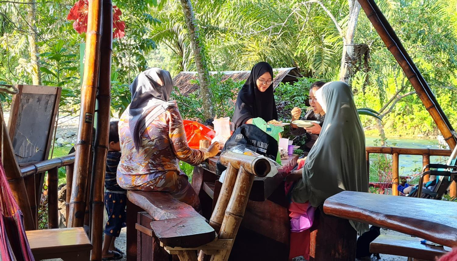 Food & Drinks 4, ETALAUSER Jungle Gate EcoResort Bukit Lawang, Langkat