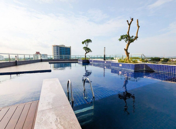 Swimming Pool 9