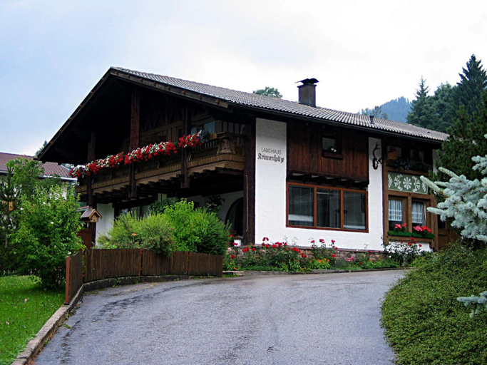 Others 2, Landhaus Krinnenspitze, Reutte