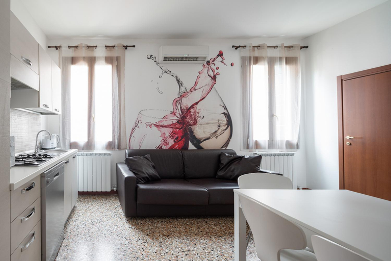 Others 3, San Polo Canal View Apartments by Wonderful Italy, Venezia