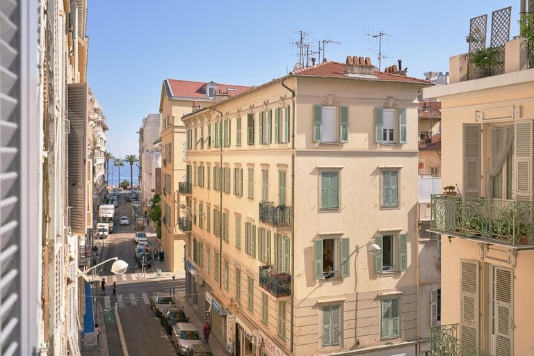 View 5, "Le Nomad" by EnjoyNice, luxury central apartment with airco, Alpes-Maritimes