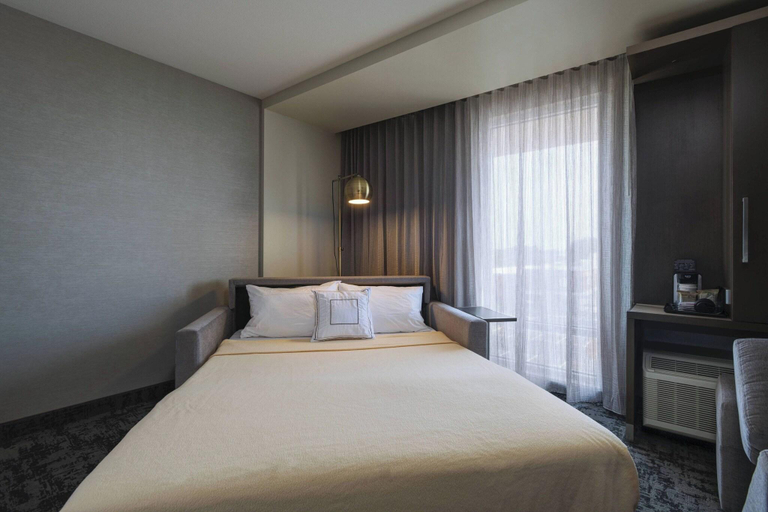 Bedroom 19
