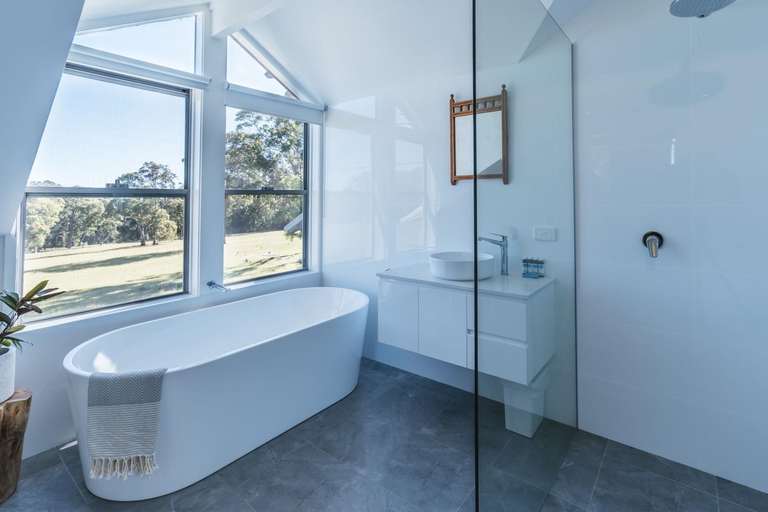 Bathroom 7