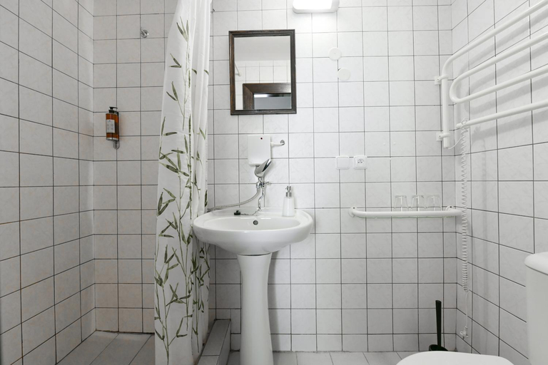 Bathroom 4, Hotel Pivonka, Jindřichův Hradec