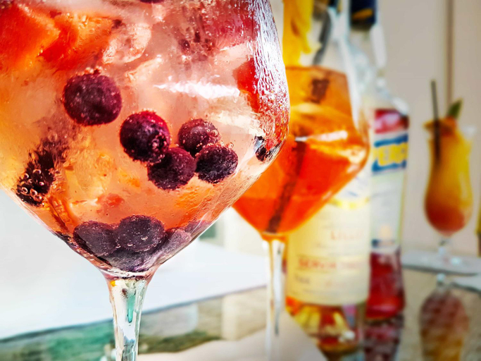 Food & Drinks 5, Hotel Czinege & Etterem, Nagykáta