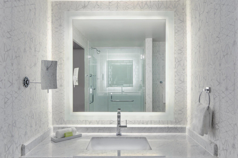 Bathroom 24