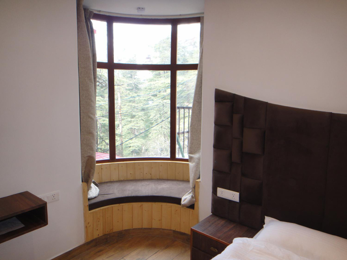 Bedroom 2, The Hill Crest Inn, Shimla