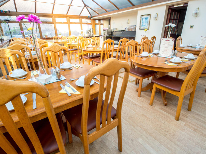 Food & Drinks 4, Corstorphine Lodge Hotel, Edinburgh