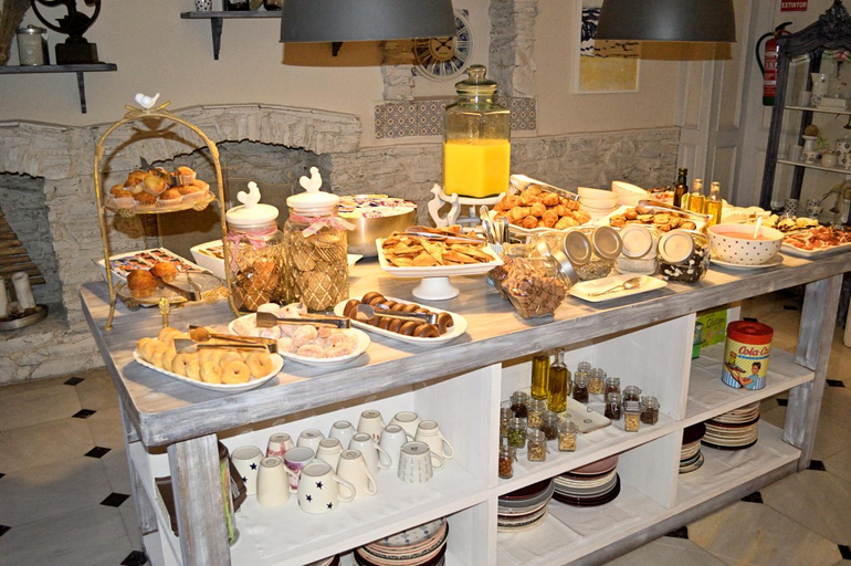 Food & Drinks 5, Ares Hotel, Zamora