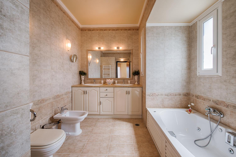 Bathroom 3, Royal Classico Villa, South Aegean