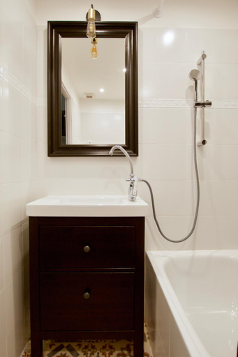 Bathroom 5, Standard Apartment by Hi5 - Rakoczi 23 Studio, Budapesti