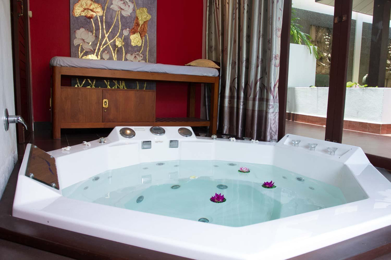 Bathroom, The Orchid Beach Resort at VIP Resort, Muang Rayong