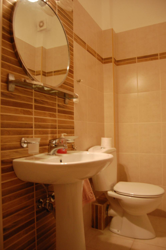 Bathroom, Hotel Achillion, Central Macedonia