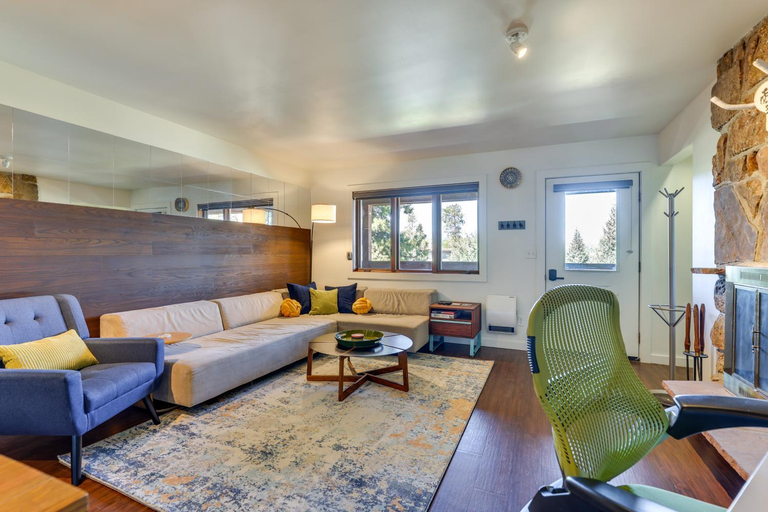 Others 5, Winter Park Condo with Private Balcony Near Skiing!, Grand