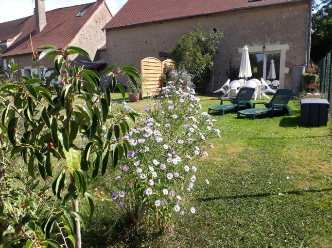 Exterior & Views 1, Hamac et potager Gite et chambre d'hotes, Saône-et-Loire