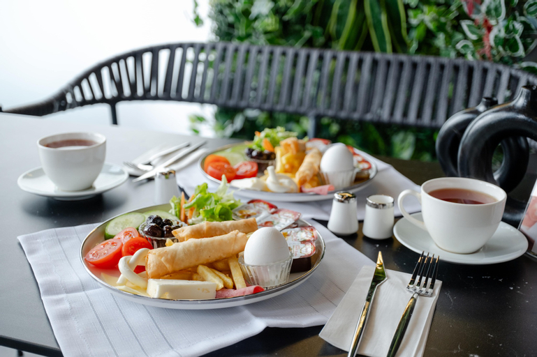 Food & Drinks 4, Fly Point Hotel, Arnavutkoy