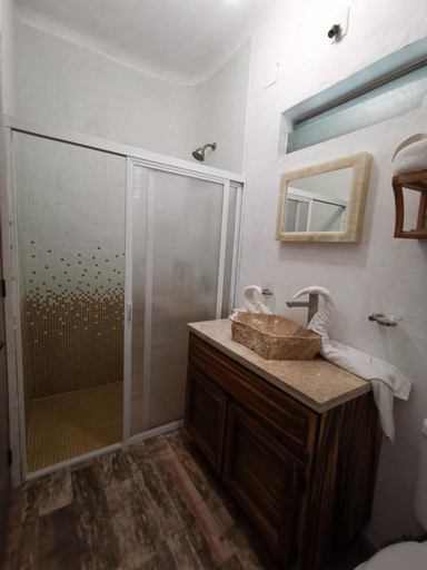 Bathroom, VILLA DEL PEZ, Compostela